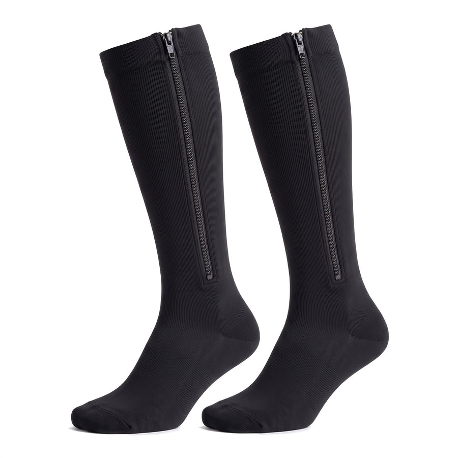 Paire de bas de contention zippés SovaFlex noirs, 15-20 mmHg, sur fond blanc